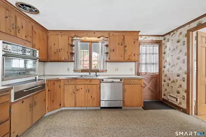 15 Garland Road, West Hartford, CT 06107 - Photo 14