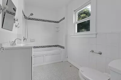 185 Wakelee Avenue, Ansonia, CT 06401 - Photo 22