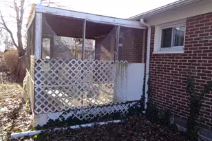 333 Stonybrook Rd, Stratford, CT 06614 - Photo 8