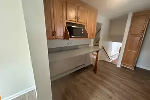 161 Brion Dr, Fairfield, CT 06825 - Photo 6