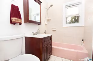 153 Cherry Hill Dr, Bridgeport, CT 06606 - Photo 12