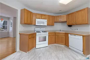 951 Sweetheart Path, Southington, CT 06489 - Photo 4