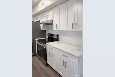 44 Hard Street #APT 4, New Haven, CT 06515 - Photo 6