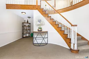 25 Stanley St, West Hartford, CT 06107 - Photo 20