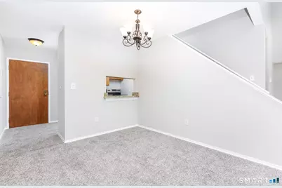 25 Stanley Street #B8, West Hartford, CT 06107 - Photo 2