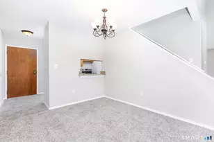 25 Stanley St, West Hartford, CT 06107 - Photo 2