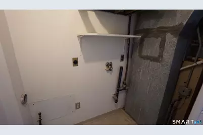 42 Woodbridge Street #42.5, Manchester, CT 06042 - Photo 14