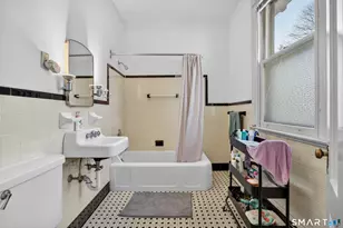 562 Whitney Ave, New Haven, CT 06511 - Photo 12