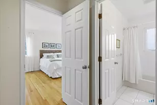 367 Main St, Old Saybrook, CT 06475 - Photo 14