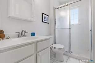 367 Main St, Old Saybrook, CT 06475 - Photo 12