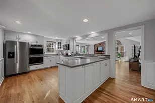 115 Mountain Terrace Rd, West Hartford, CT 06107 - Photo 8