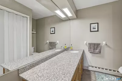 377 Glenbrook Road #APT 5, Stamford, CT 06906 - Photo 20