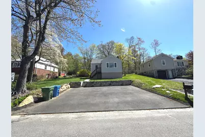 6 Fulton Drive, New Fairfield, CT 06812 - Photo 2