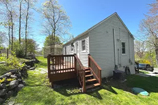 6 Fulton Dr, New Fairfield, CT 06812 - Photo 8