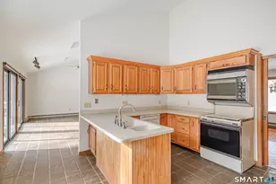 72 Old Hawleyville Rd, Bethel, CT 06801 - Photo 12