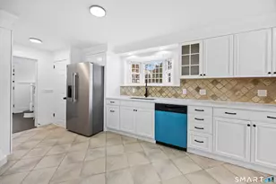 53 Walnut St, Naugatuck, CT 06770 - Photo 10