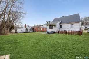 235 Tracy Ave, Waterbury, CT 06706 - Photo 18