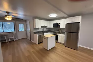 292 Meridian St, Groton, CT 06340 - Photo 10