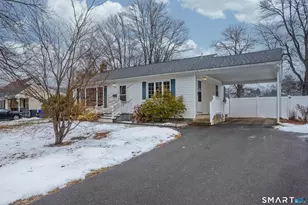 39 Perry Ln, Enfield, CT 06082 - Photo 6