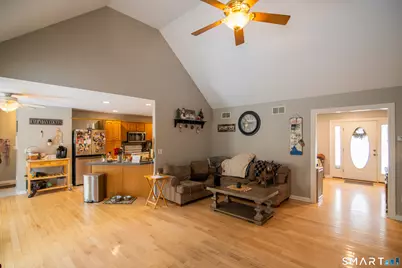 370 Tripp Hollow Road, Brooklyn, CT 06234 - Photo 6