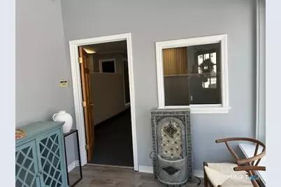 1948 Chapel Street, New Haven, CT 06515 - Photo 12