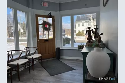 1948 Chapel Street, New Haven, CT 06515 - Photo 2