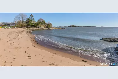 1 Indian Neck Avenue #apt 13, Branford, CT 06405 - Photo 10