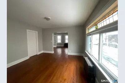 67 Kent Avenue, Bridgeport, CT 06610 - Photo 8