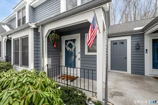 115 Fawn Ridge Ln, Norwalk, CT 06851 - Photo 2