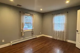 49 Old Town Dr, Stratford, CT 06614 - Photo 8