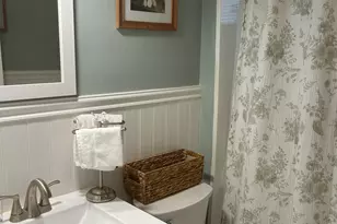 1946 Chapel St, New Haven, CT 06515 - Photo 18