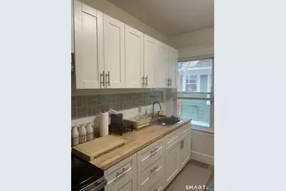 1946 Chapel Street #2nd Floor, New Haven, CT 06515 - Photo 10