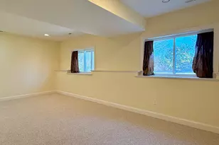 165 Bradford Walk, New Britain, CT 06053 - Photo 34