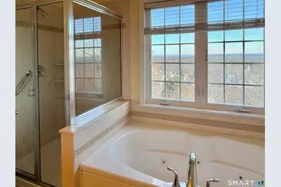 165 Bradford Walk #165, New Britain, CT 06053 - Photo 22