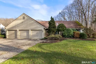 35 Stonehenge Place, Cheshire, CT 06410 - Photo 2