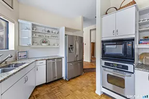 35 Stonehenge Pl, Cheshire, CT 06410 - Photo 16