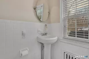 55 Corrigan Ave, Meriden, CT 06451 - Photo 12