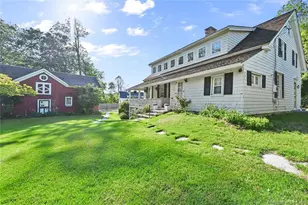 4 Ironworks Hill Rd, Brookfield, CT 06804 - Photo 2