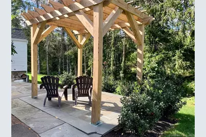 368 Boston Street, Guilford, CT 06437 - Photo 18