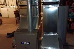 64 8th St, Newington, CT 06111 - Photo 14