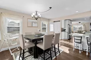 27 Strathmore Rd, West Haven, CT 06516 - Photo 4