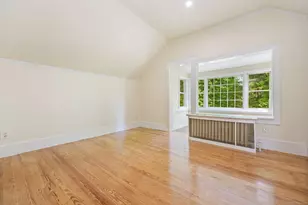 366 Suburban Ave, Fairfield, CT 06825 - Photo 22