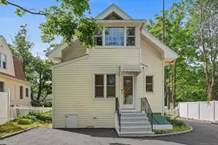 366 Suburban Ave, Fairfield, CT 06825 - Photo 28