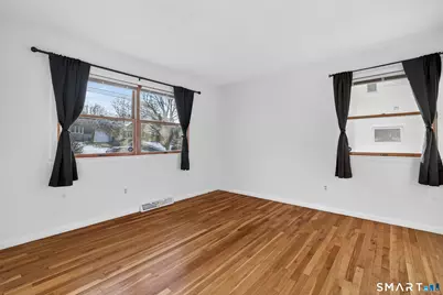 40 Sunrise Circle, Wallingford, CT 06492 - Photo 8