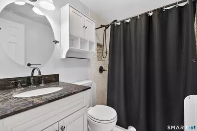 40 Sunrise Circle, Wallingford, CT 06492 - Photo 6