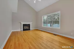 5 Mae Ln, Wallingford, CT 06492 - Photo 8