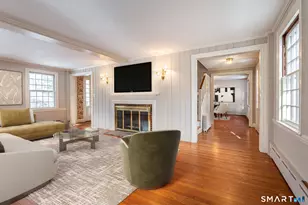 246 Steele Rd, West Hartford, CT 06117 - Photo 8