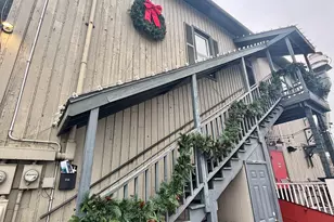 41 Saugatuck Ave, Westport, CT 06880 - Photo 2