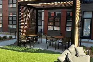 735 Summer St, Stamford, CT 06901 - Photo 22