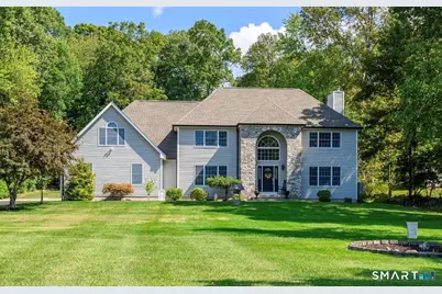 8 Woodridge Lane, New Fairfield, CT 06812 - Photo 1